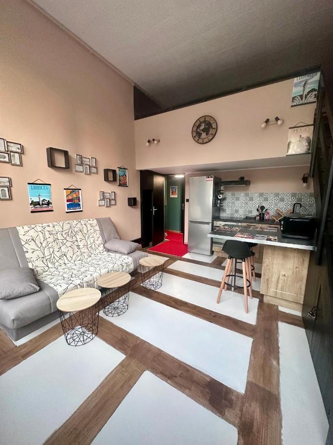 T2 Duplex Chez Lelie Home ลิมอจส์ ภายนอก รูปภาพ